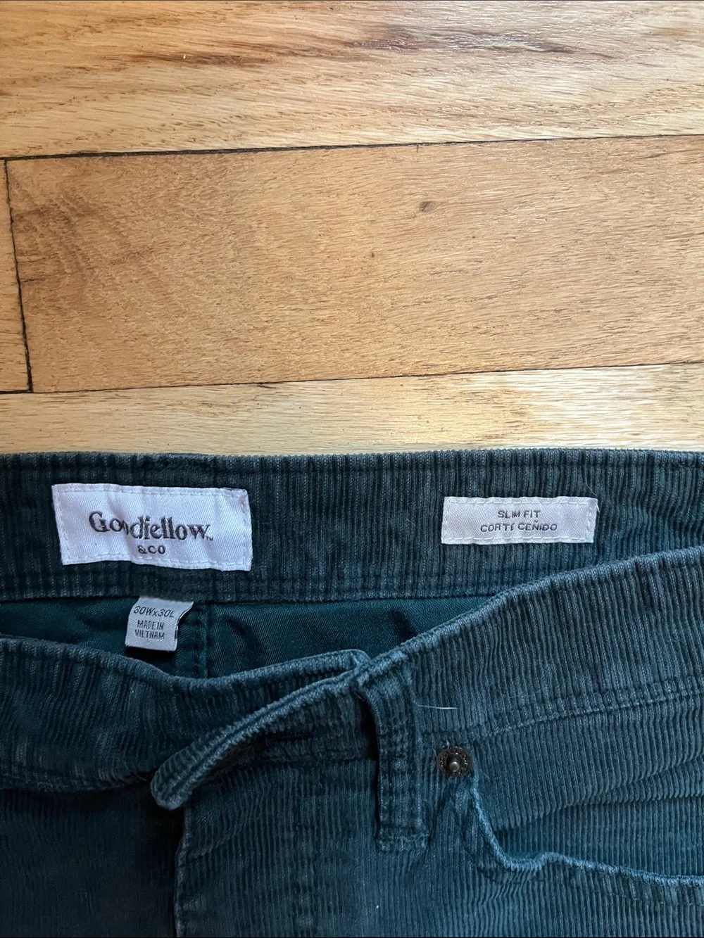 Men’s dark teal corduroy pant